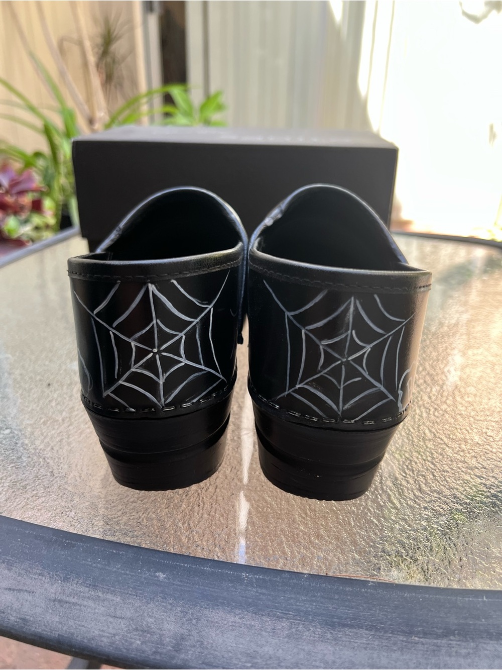 Halloween-themed Clogs - Picture 5 of 8